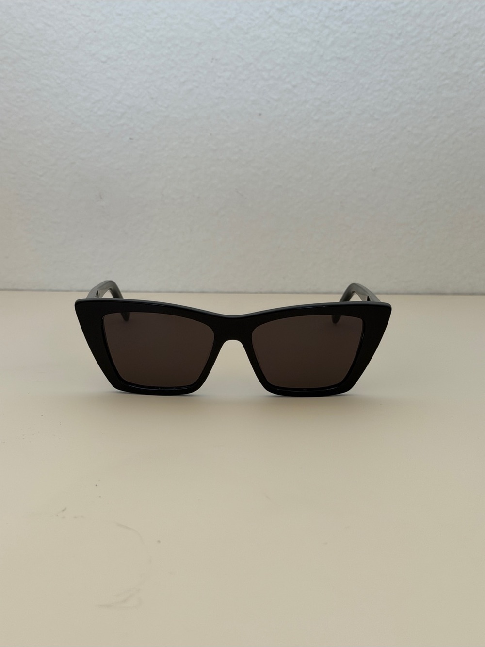 Saint Laurent Acetate Mica Cat Eye Sunglasses SL
276 Black - Picture 2 of 6